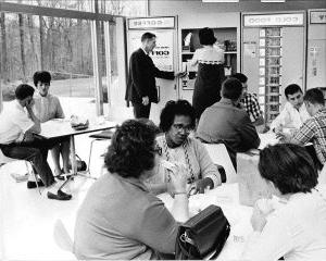 1966年春，学生休息室